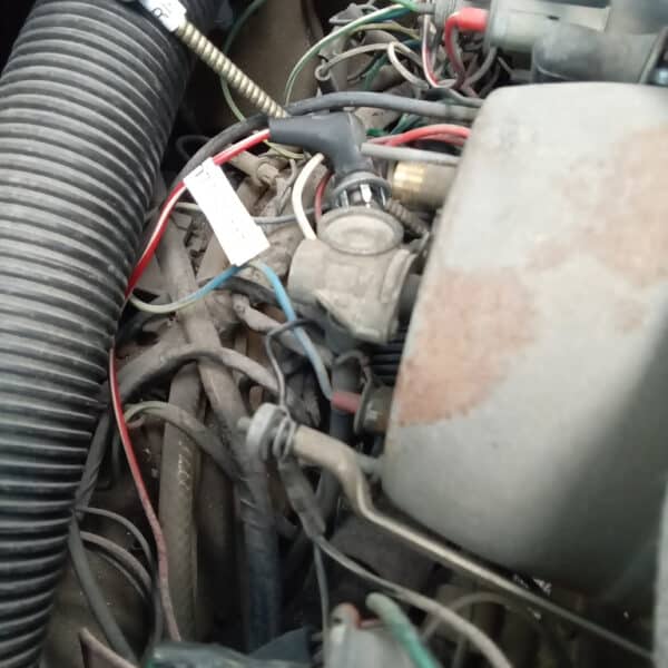 19.08.2025 1970 Aston Martin DBS 6 Vantage White Dash Removal 7