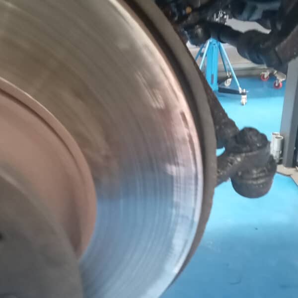 19.08.2025 1985 Mercedes 500 SL Blue squeaky Brakes 16