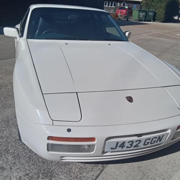 19.08.2025 1991 Porsche 944 S2 Coupe White PDI 1