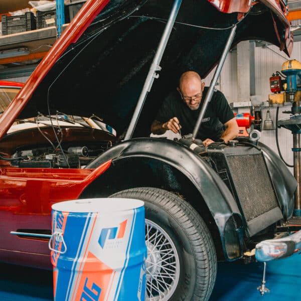 1956 Jensen 541 Set Up to Run Synthetic Fuel 8