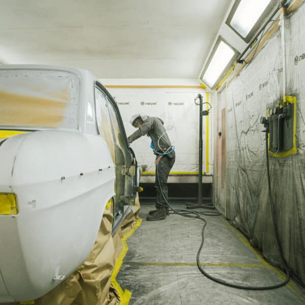 1969 Audi 70L in Primer 34