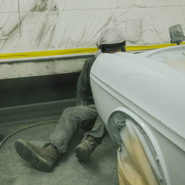 1969 Audi 70L in Primer 54