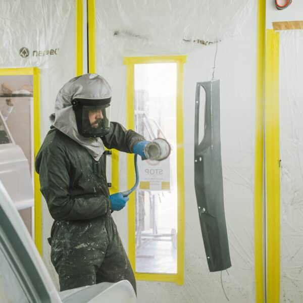 1969 Audi 70L in Primer 80