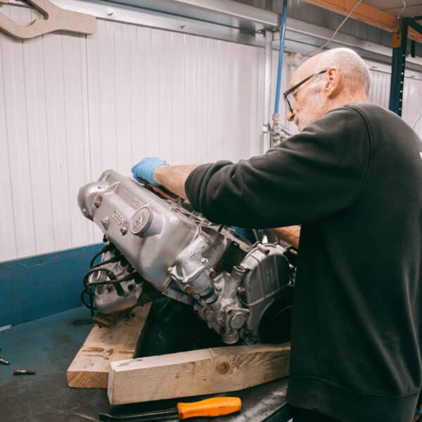 1969 Audi 72L Engine Stripdown and Clean