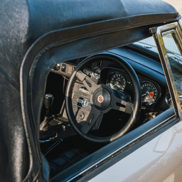1973 MGB Roadster Arrival Photo Update 4