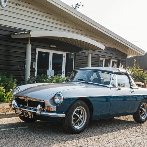 1973 MGB Roadster Arrival Photo Update