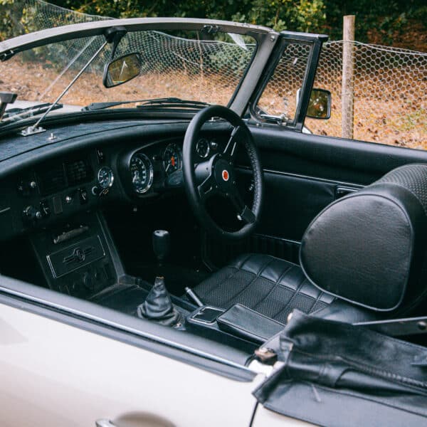 1973 MGB Roadster - Image 10