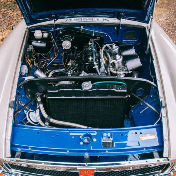 1973 MGB Roadster - Image 14