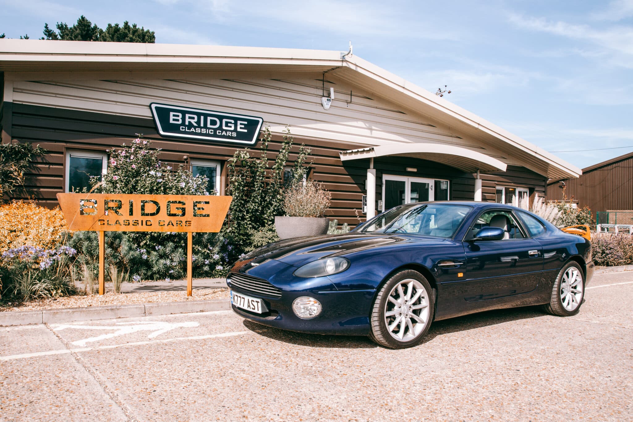 1999 Aston Martin DB7 Vantage Arrival 1 scaled