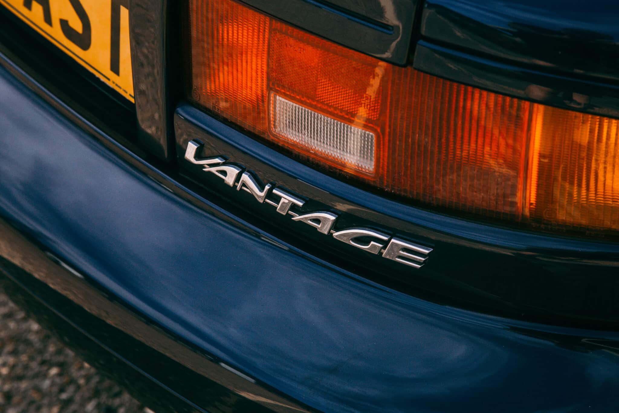 1999 Aston Martin DB7 Vantage Arrival 4 scaled