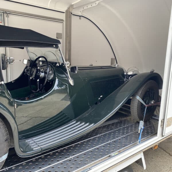 21.08.2025 1939 Jaguar SS100 Green Transport 1