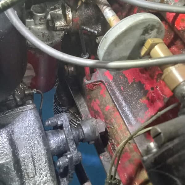 21.08.2025 1956 Jensen 541 Maroon oil Leak 2