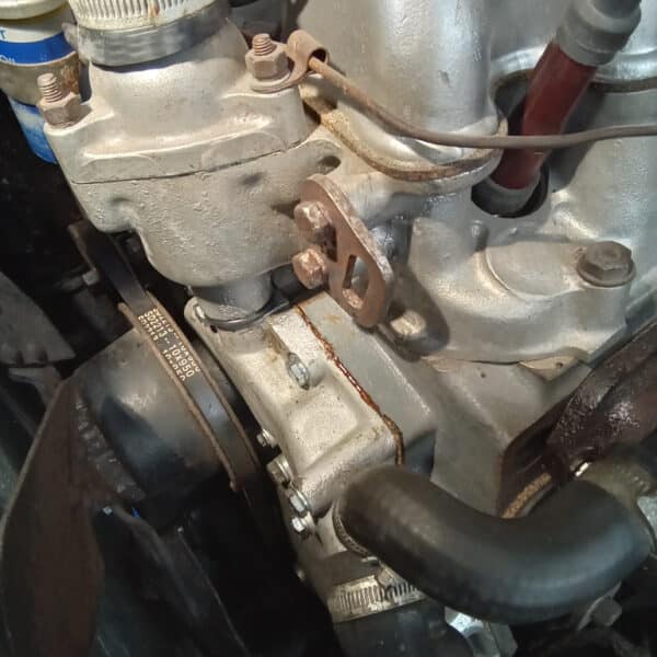 21.08.2025 1963 Rover P4 110 Grey Water Pump 16