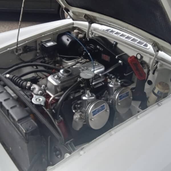 21.08.2025 1967 MG B Roadster White Repairs 12