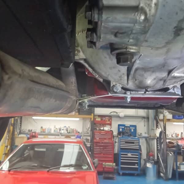 21.08.2025 1967 MG B Roadster White Repairs 2