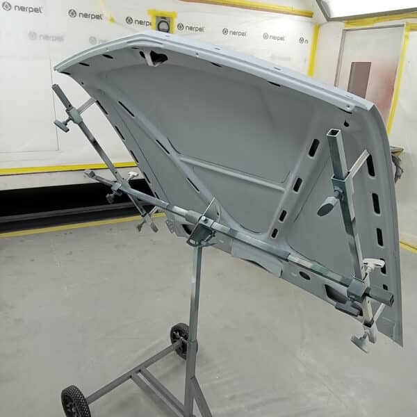 21.08.2025 1969 Audi 70L White Top Coat 6