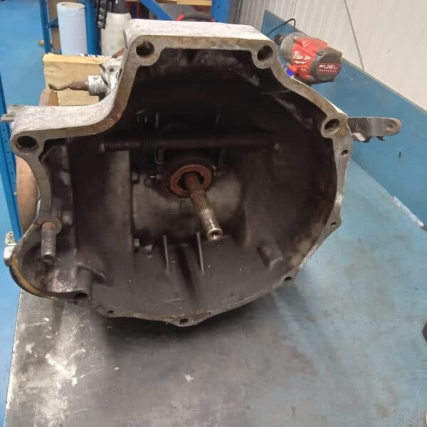 21.08.2025 1969 Audi 70L White snadblasted parts for paint 13