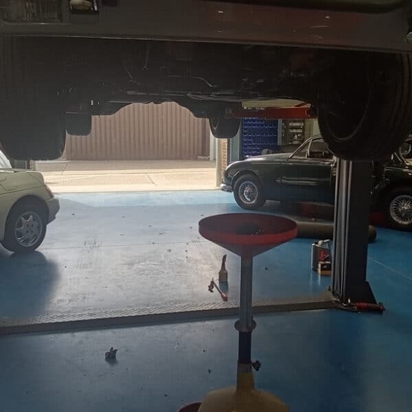21.08.2025 1991 Volkswagen Transporter T4 Service and Repairs 11