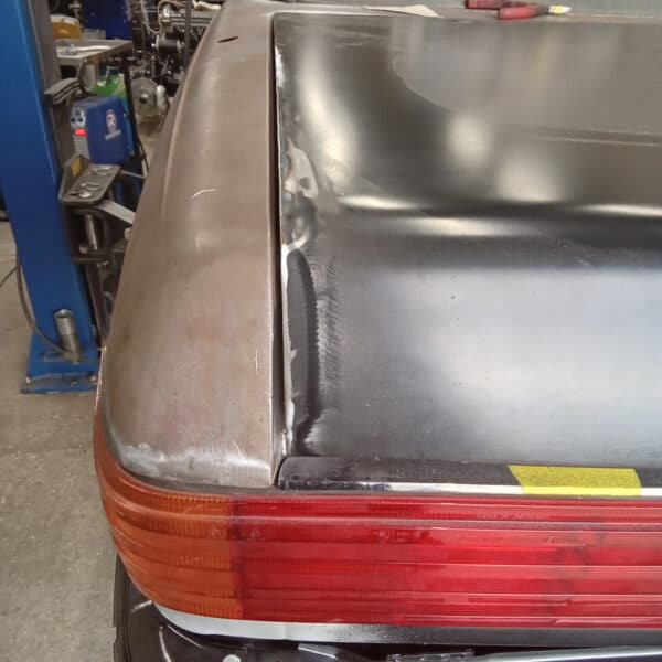 210825 1978 Mercedes 350SL Boot Trimmed to Fit 3