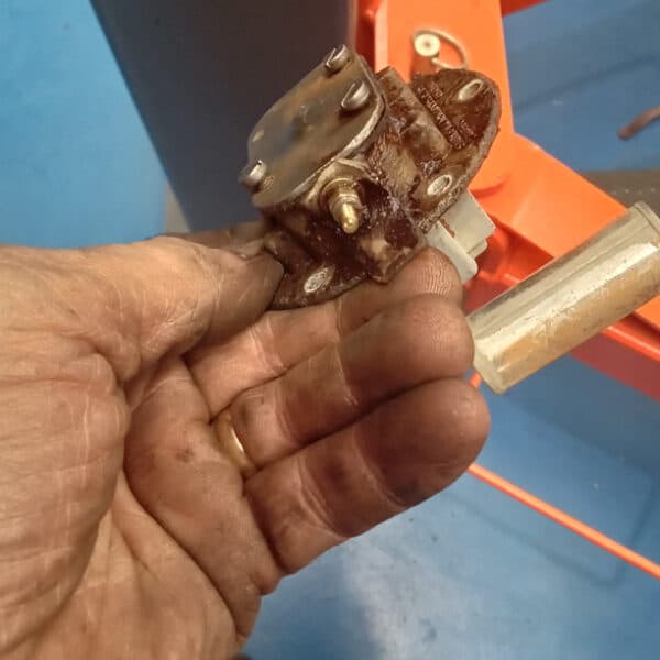 220825 1954 MG TF Fuel System Recommission 37