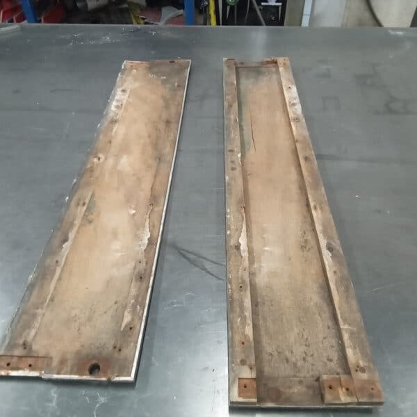 220825 1955 Aston Martin Drophead Floors 12