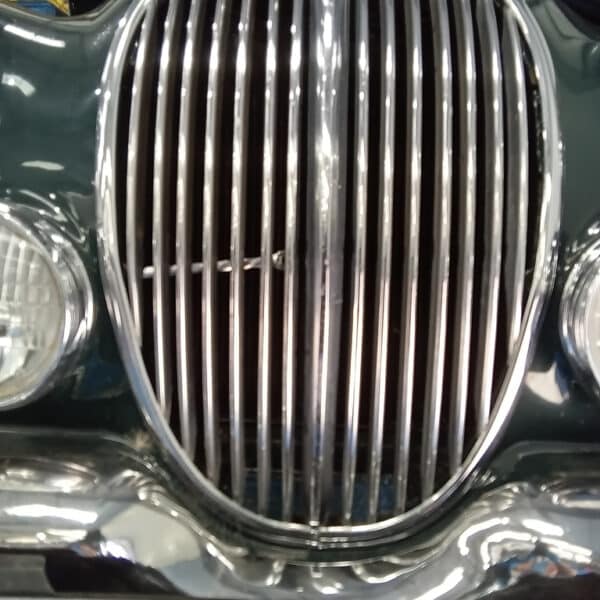 220825 1965 Jaguar Mk2 Prep for Test Drive 14