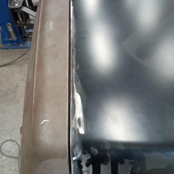 220825 1978 Mercedes 350SL Boot Lid Trimmed 4