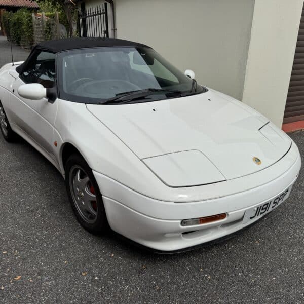 290725 1992 Lotus Elan SE 1