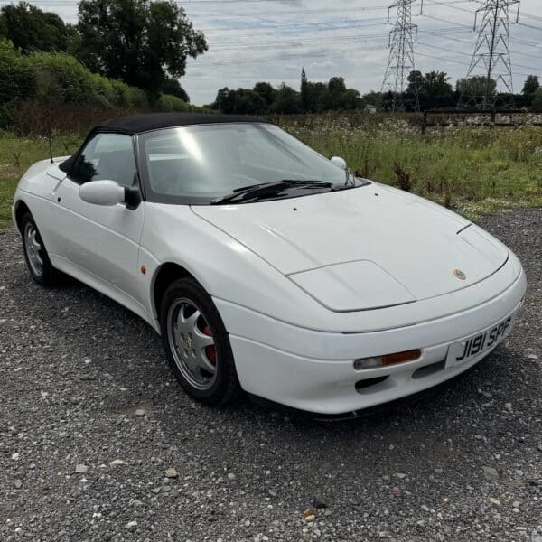 290725 1992 Lotus Elan SE 11