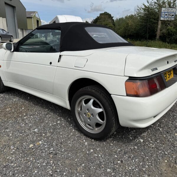 290725 1992 Lotus Elan SE 8