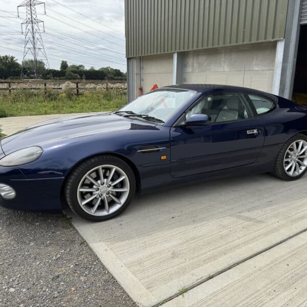290725 1999 Aston Martin DB7 Vantage 2