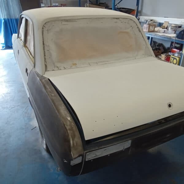 7.08.2025 1969 Audi 70L White sanding 2