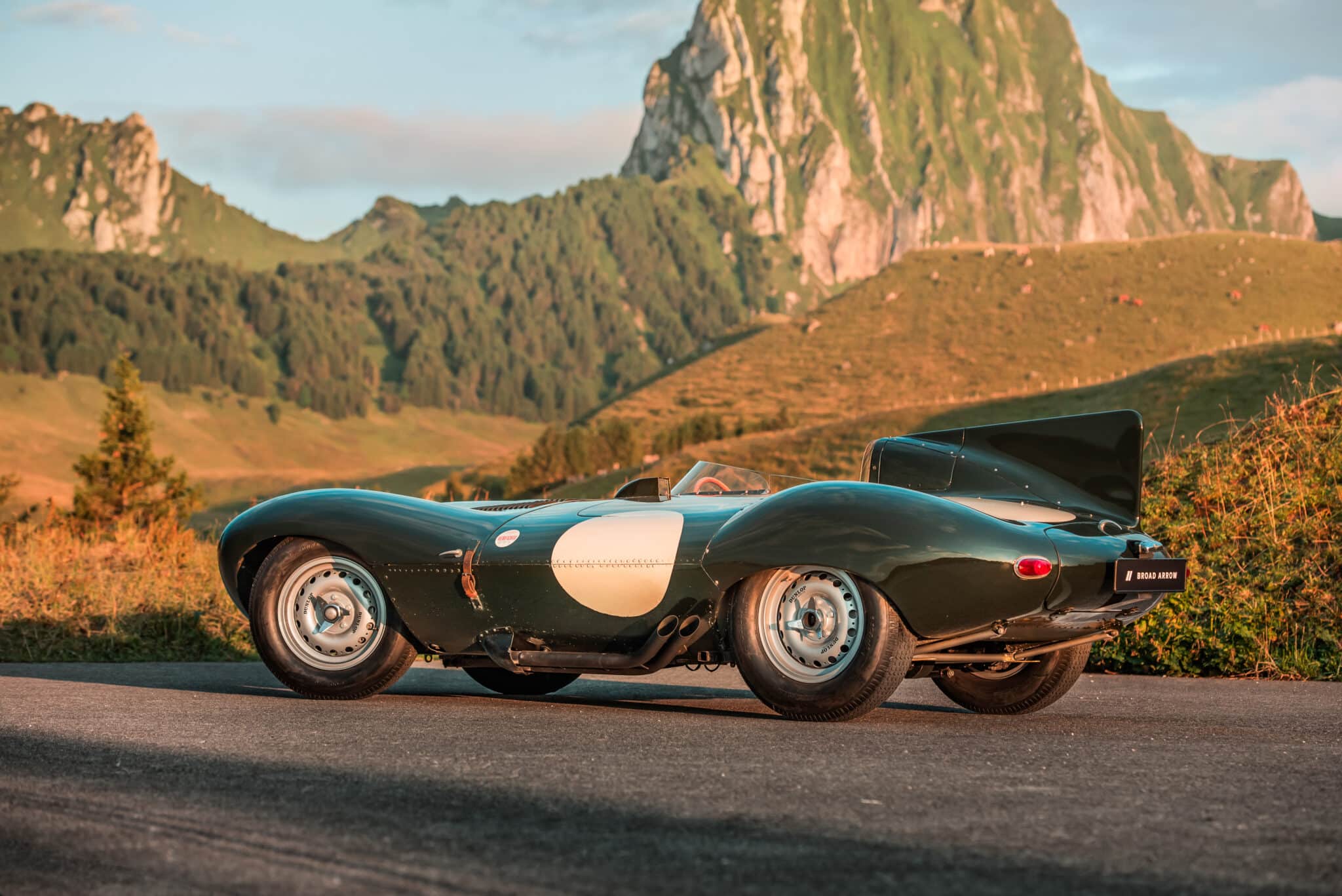 DG25 r0003 1957 Jaguar D Type 002 scaled