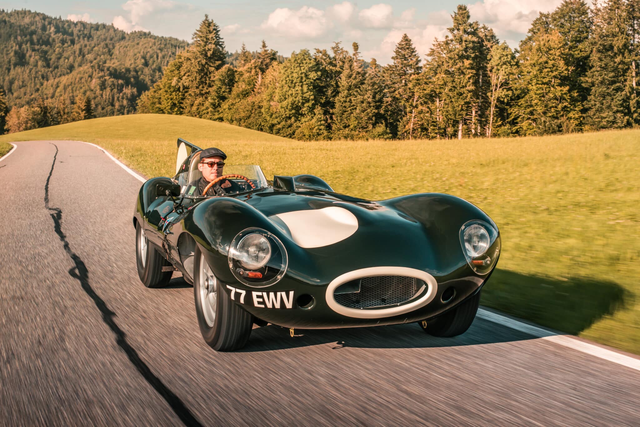 DG25 r0003 1957 Jaguar D Type 015 scaled