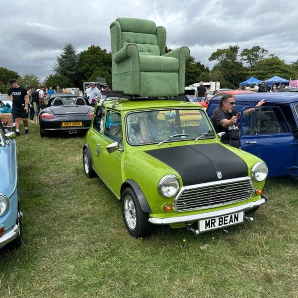 Mini