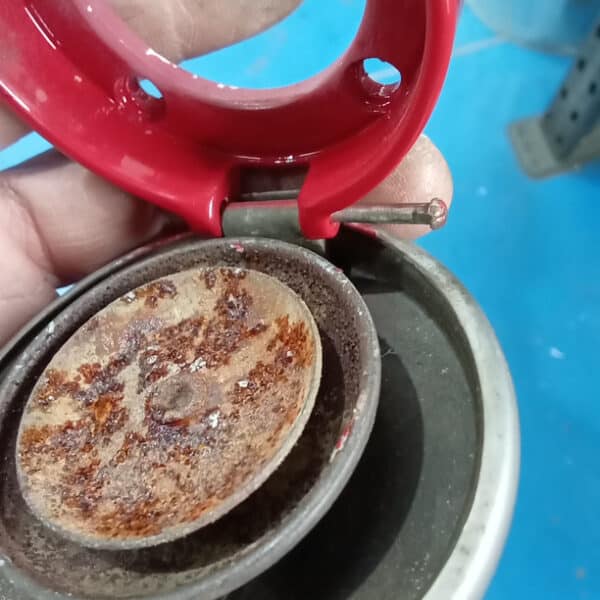 020925 1954 MG TF Fuel Tank Refit and Test 31