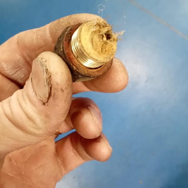 020925 1954 MG TF Fuel Tank Refit and Test 33