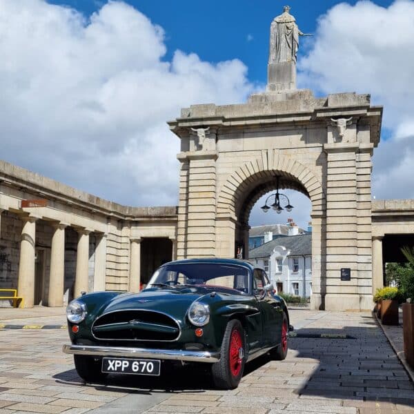 040925 1956 Jensen 541 Carriage Green at Royal William Yard 5