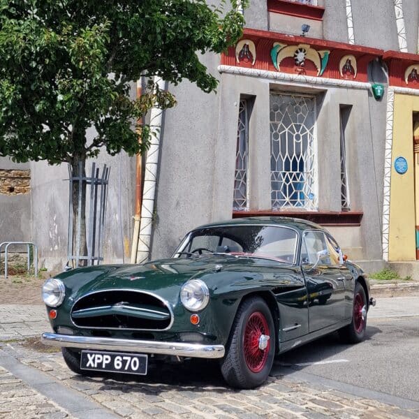 040925 1956 Jensen 541 Carriage Green at Royal William Yard 6