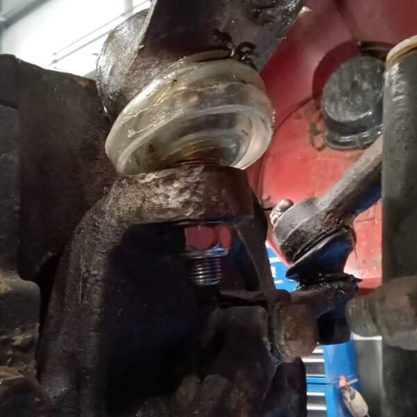 040925 1966 Jaguar EType Front Ball Joints 12