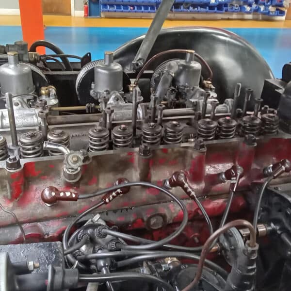05092025 1956 Jensen 541 head refit 6