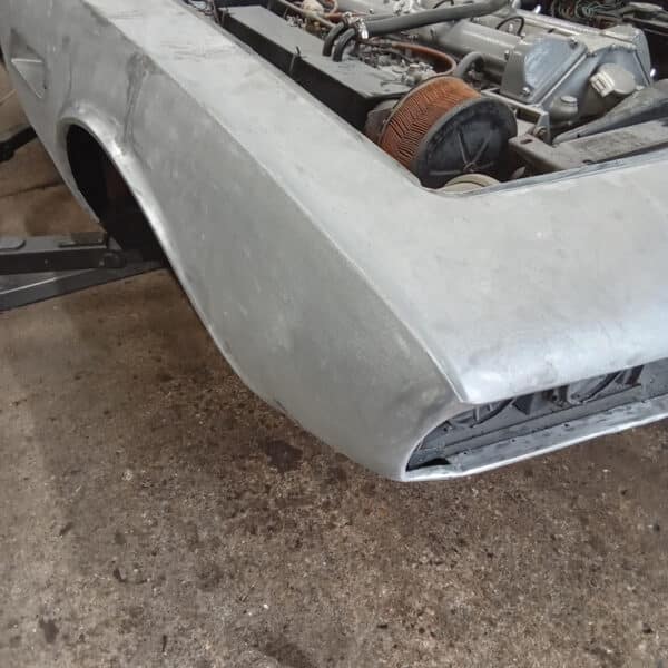 05092025 1970 Aston Martin DBS 6 Vantage strip down 32