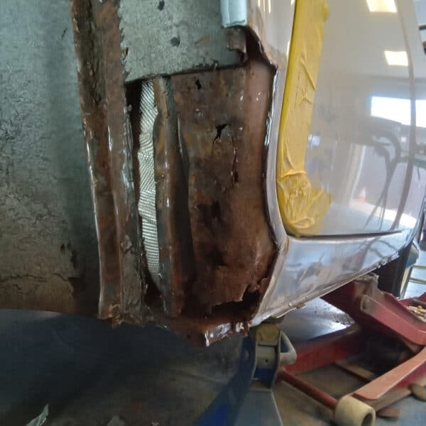 08092025 1971 Fiat 500 Rust Repairs 10