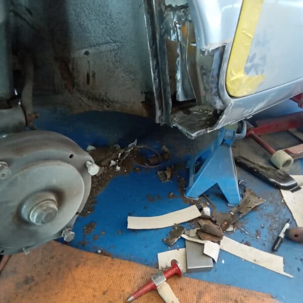 08092025 1971 Fiat 500 Rust Repairs 4