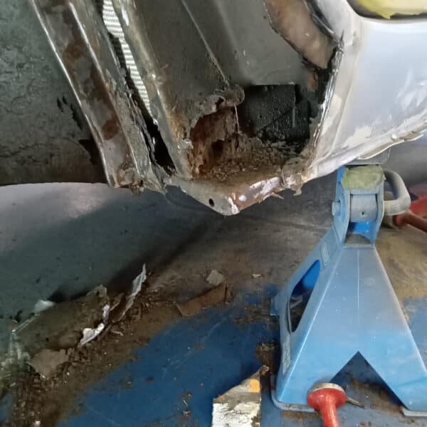 08092025 1971 Fiat 500 Rust Repairs 7