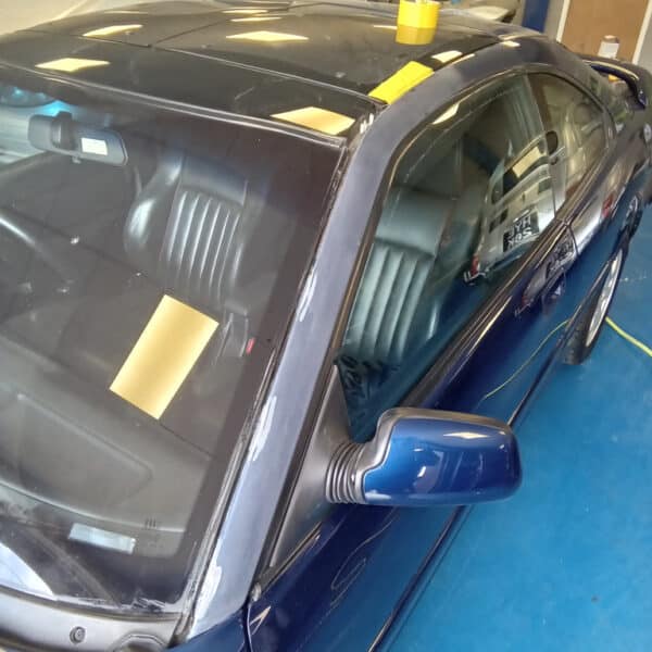 09.09.2025 1994 Rover 220 Turbo Blue Paint pillar 4