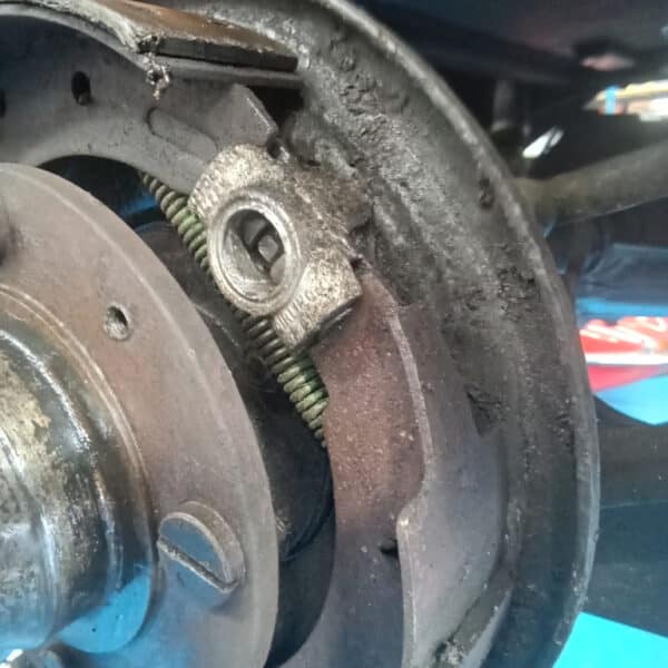 11.09.2025 1969 Morgan 44 Blue new brakes 5