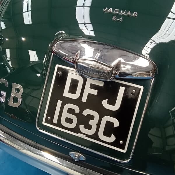 16.09.2025 1965 Jaguar 340 Mk2 Green PDI and repairs 5