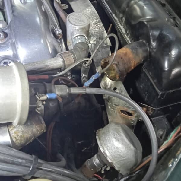16.09.2025 1965 Jaguar 340 Mk2 Green waterpump 2