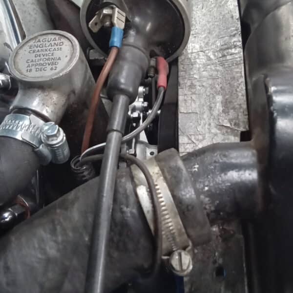 16.09.2025 1965 Jaguar 340 Mk2 Green waterpump 30